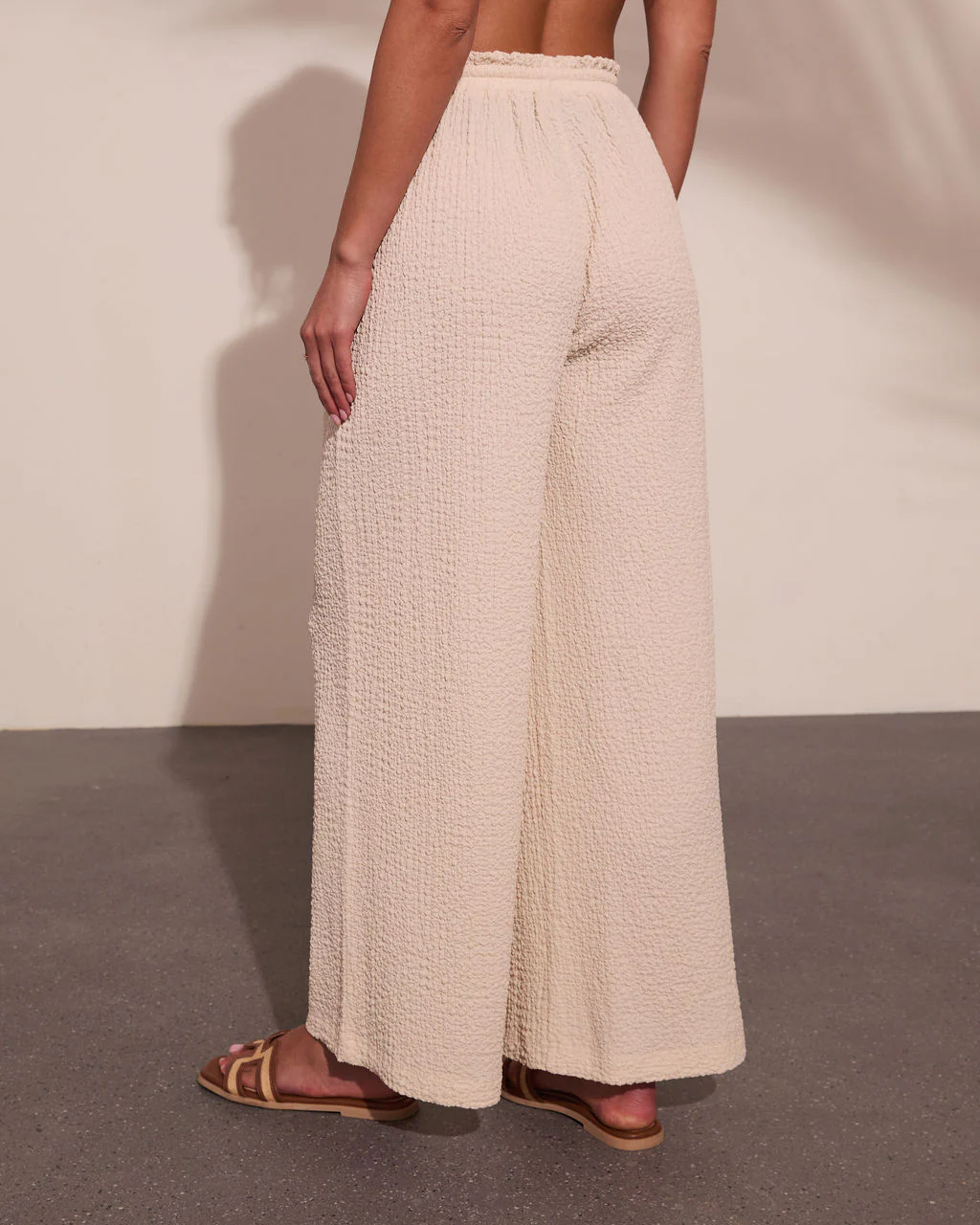 Leelie Drawstring Scrunch Knit Wide Leg Pants - Image 4