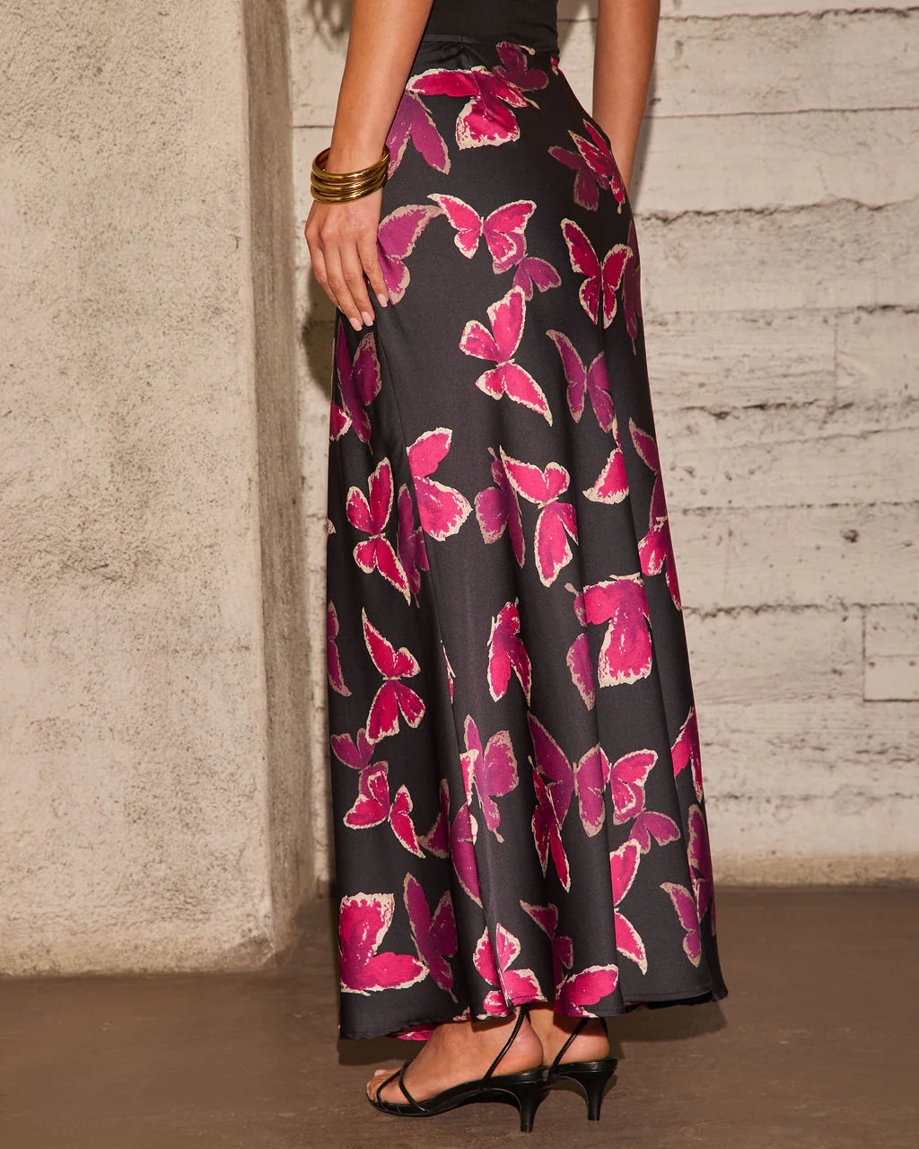 Light Feels Satin Butterfly Print Maxi Skirt - Image 4