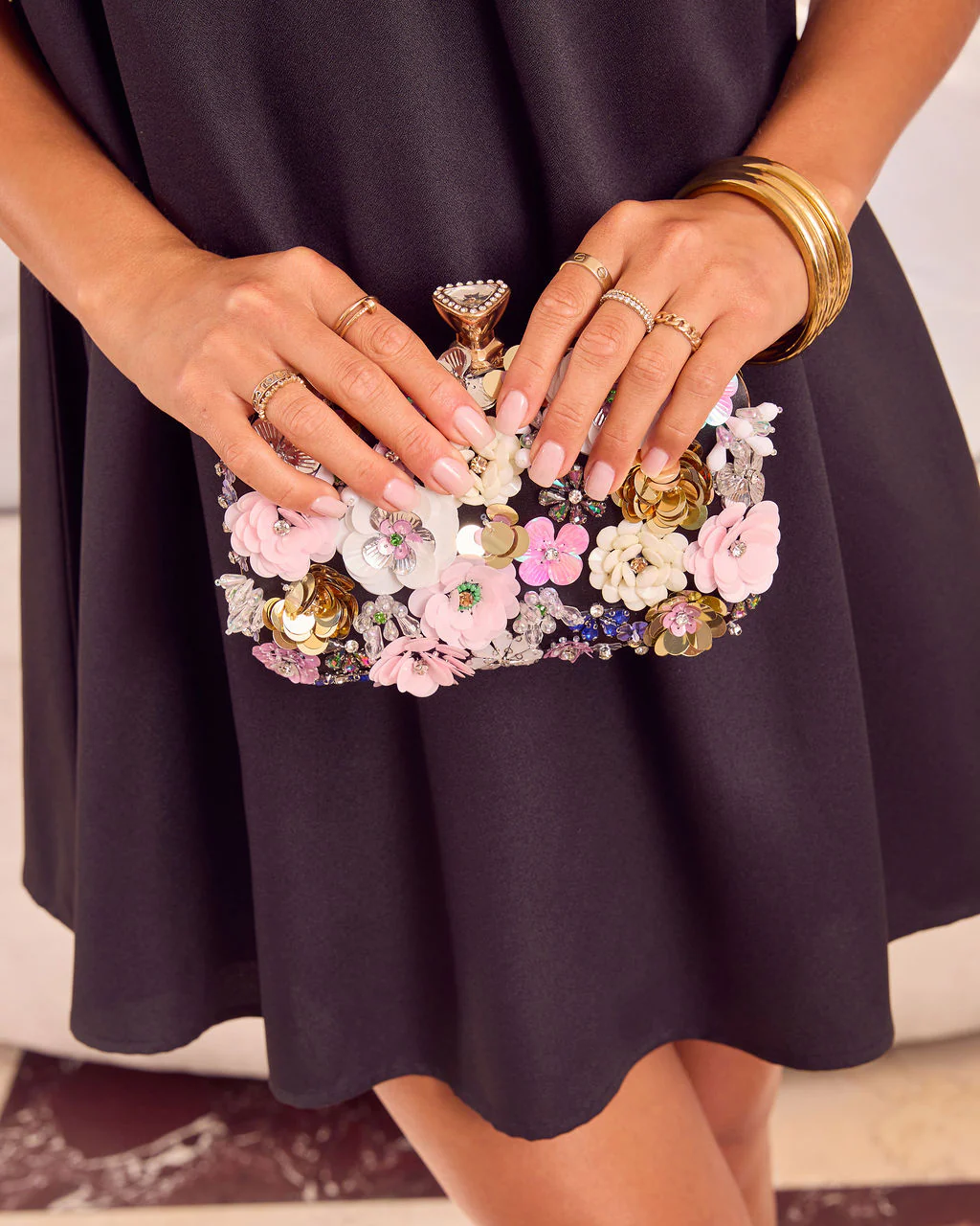 Like Wildflowers Floral Embroidered Clutch - Image 4