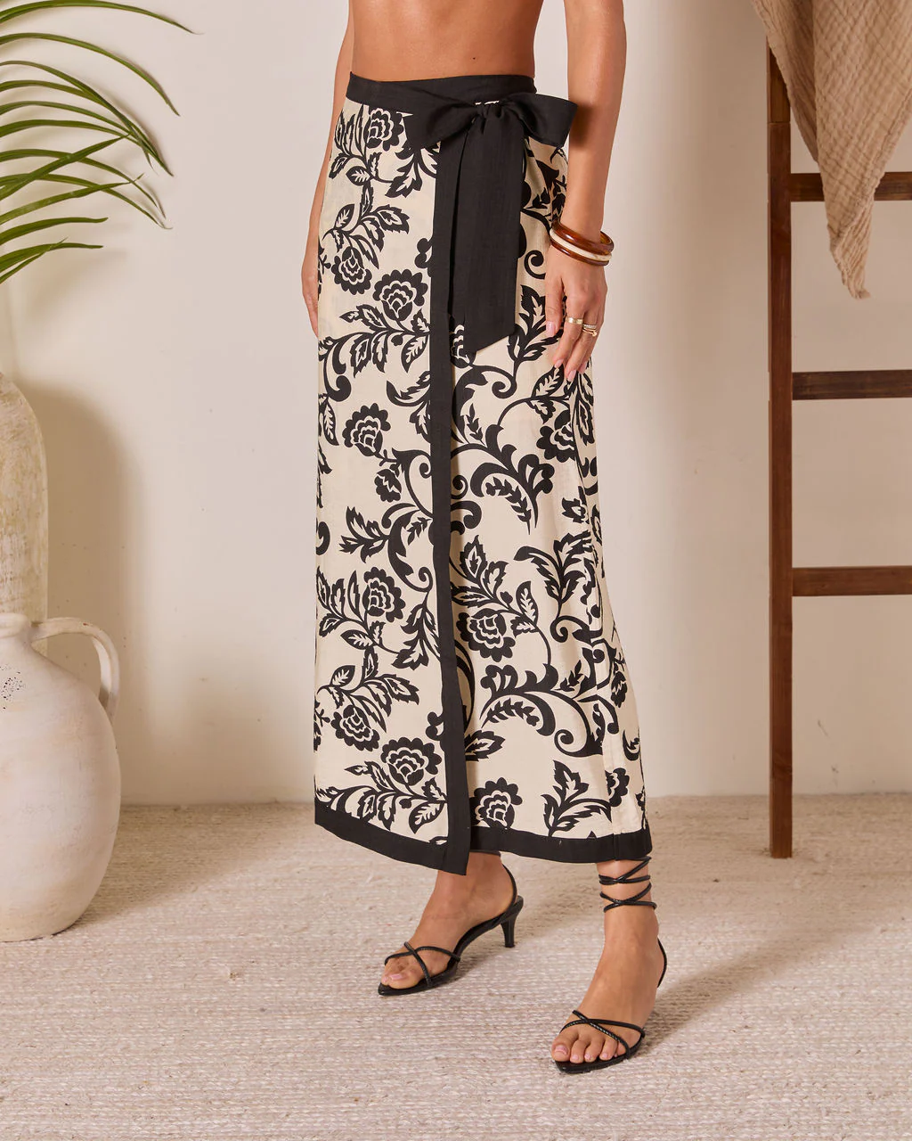 Lindsi Printed Wrap Tie Sarong - Image 3