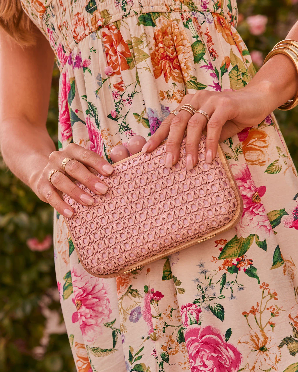 Lindsie Woven Vegan Leather Wooden Frame Clutch - Image 5