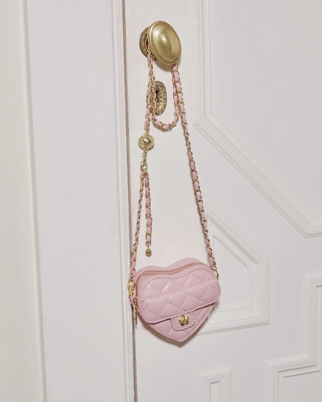 Love You Too Quilted Heart Shaped Crossbody Bag - Image 3