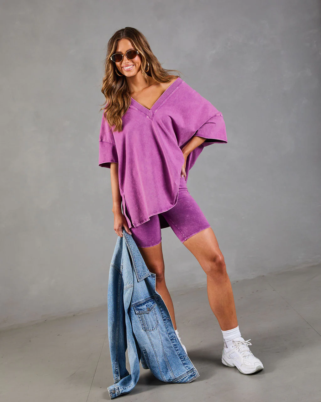 Modern Pulse Reversible Oversized Tee - Image 20