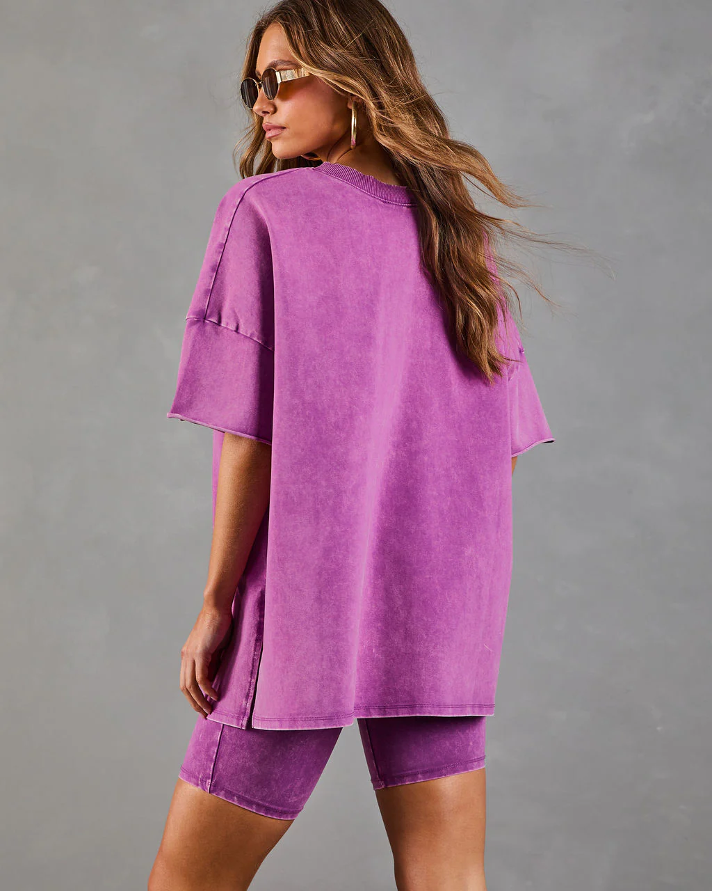 Modern Pulse Reversible Oversized Tee - Image 22