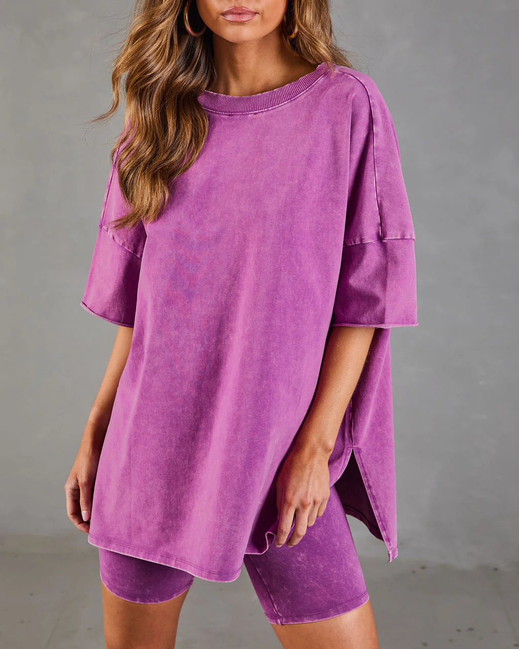Modern Pulse Reversible Oversized Tee - Image 23
