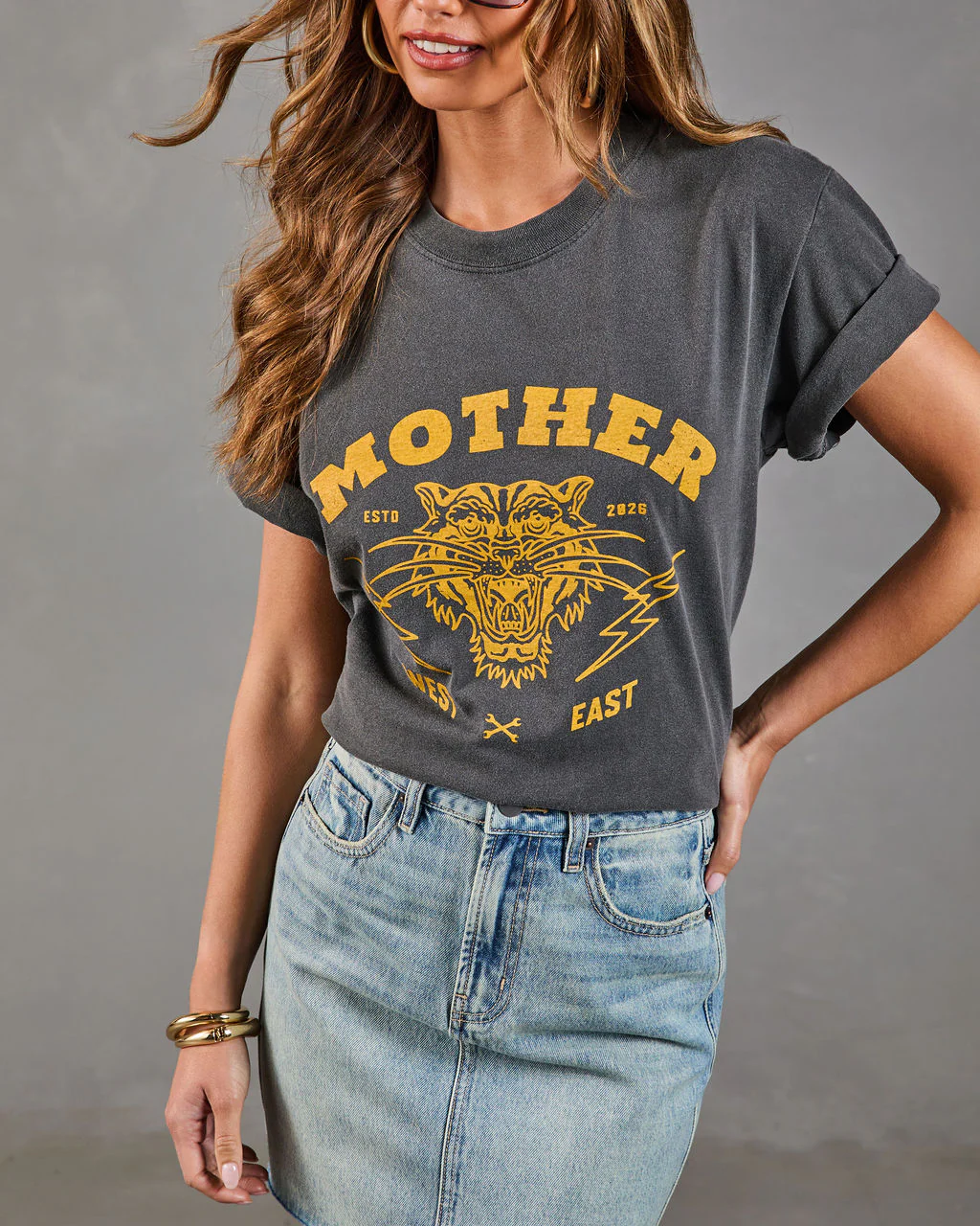 Mother Tiger Short Sleeve Graphic Tee - Image 6