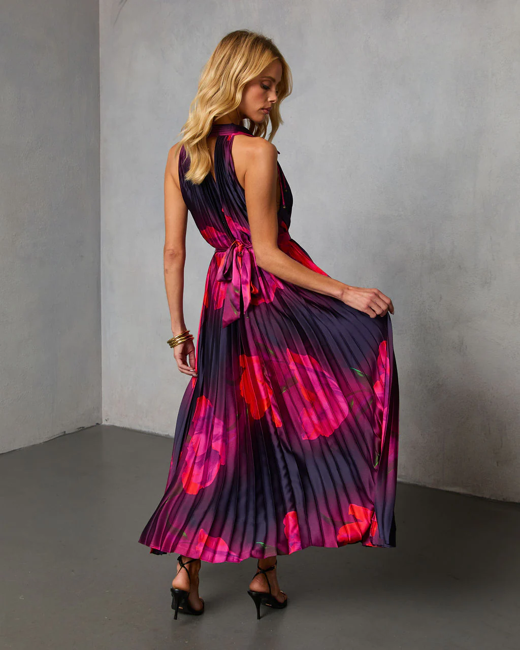Noeme Pleated Halter Maxi Dress - Image 4