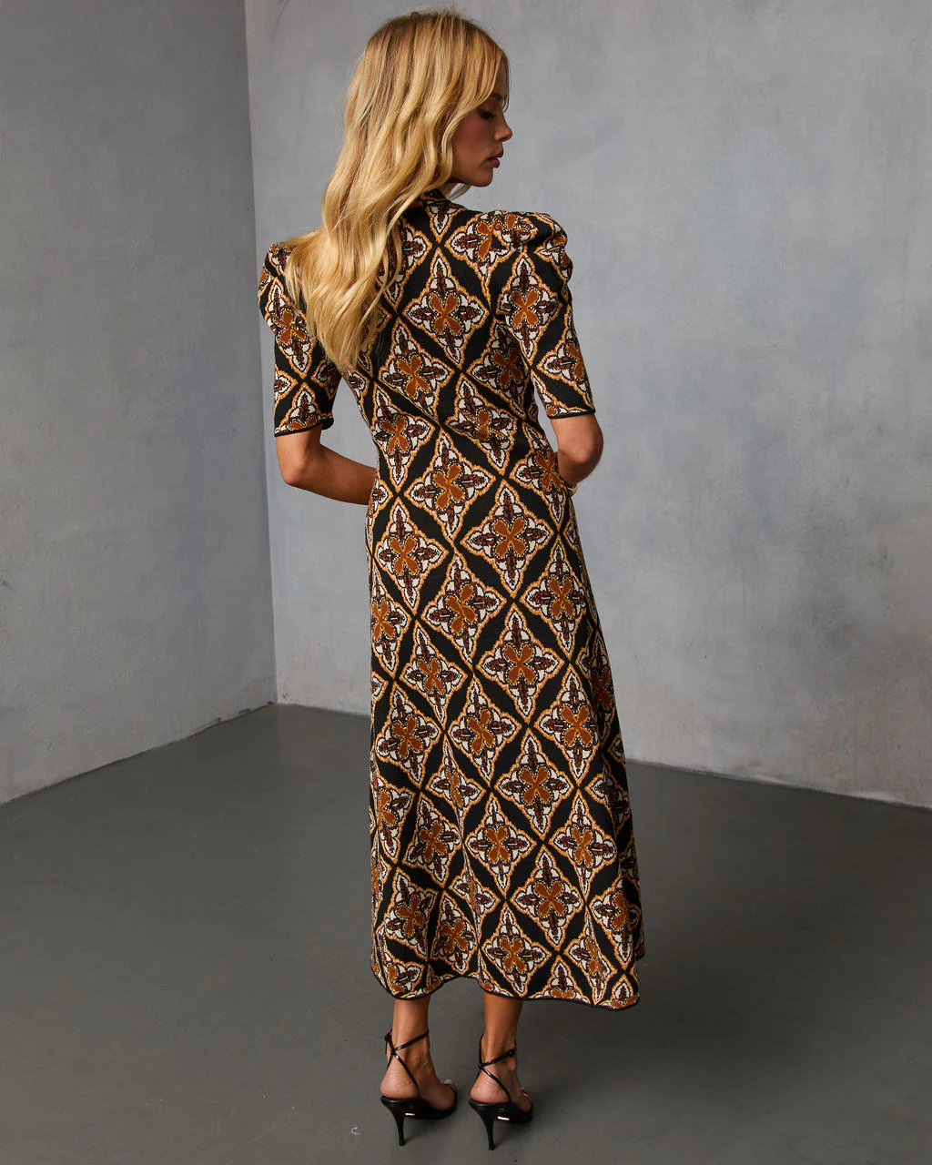 Olivyne Printed Mock Neck Knit Midi Dress - Image 4