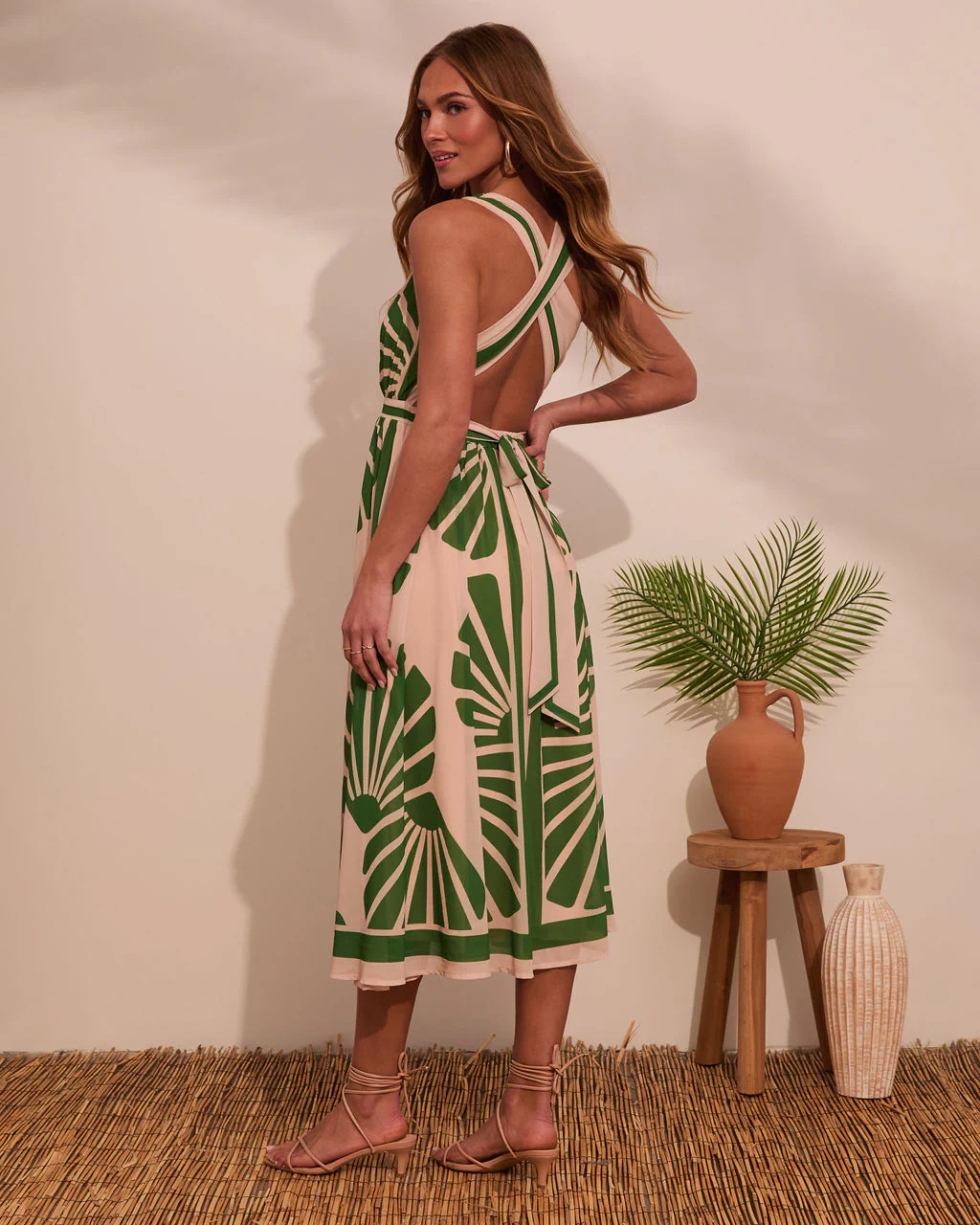 Palm Paradise Printed Midi Dress - Image 4
