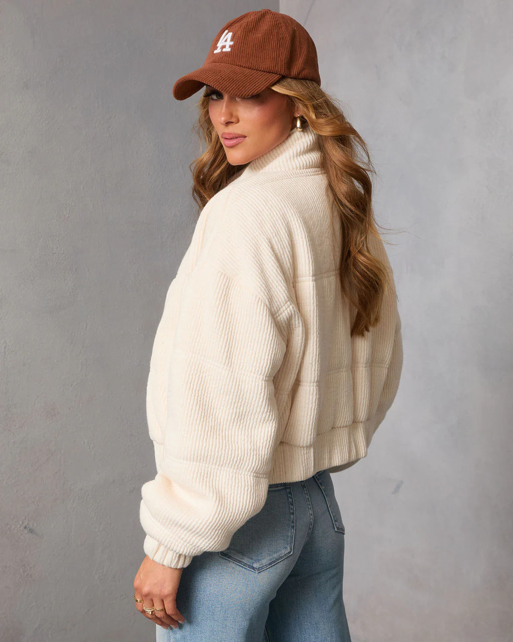 Polar Whisper Cropped Ribbed Puffer Jacket - Image 4