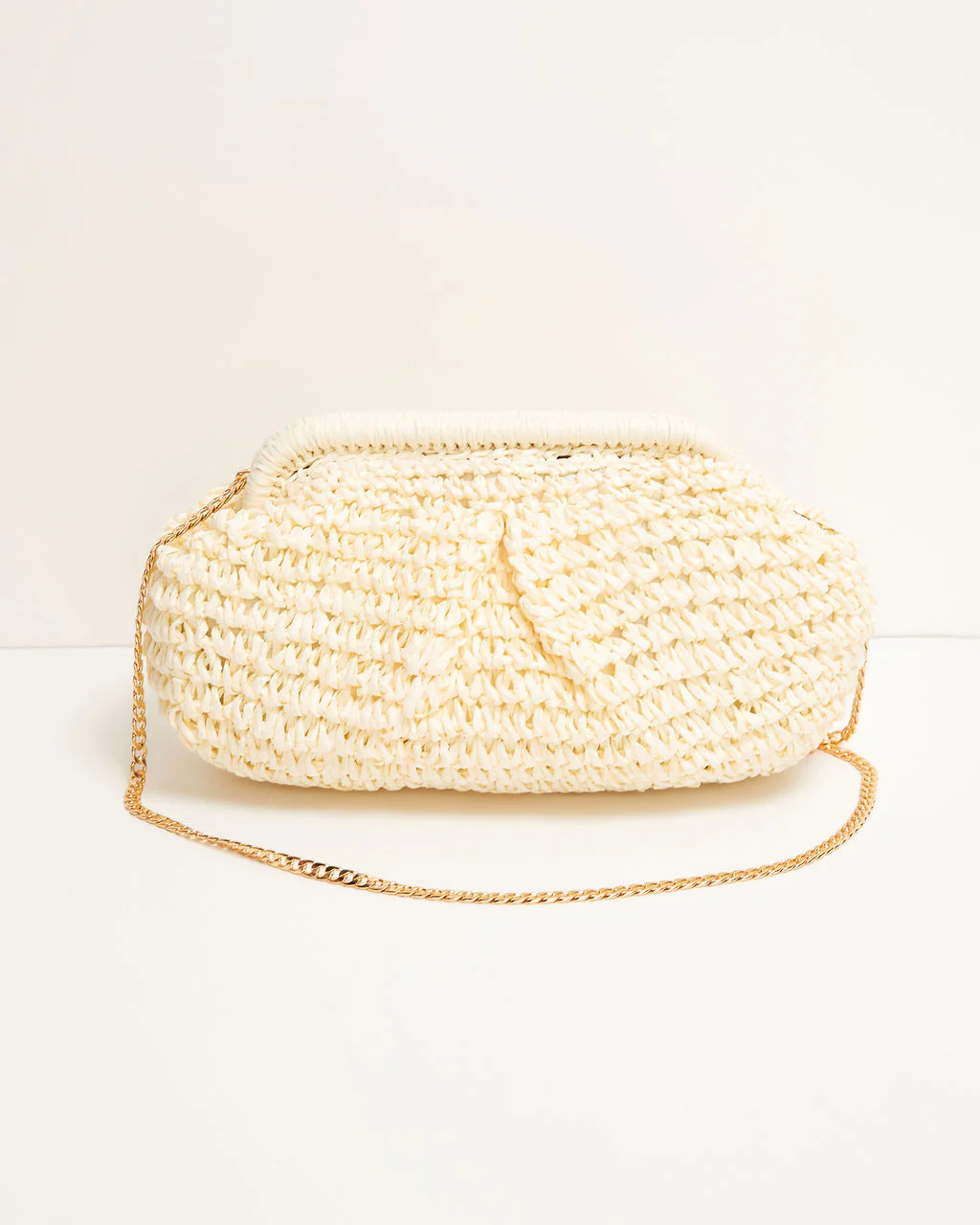 Poolside Straw Pouch Clutch - Image 14