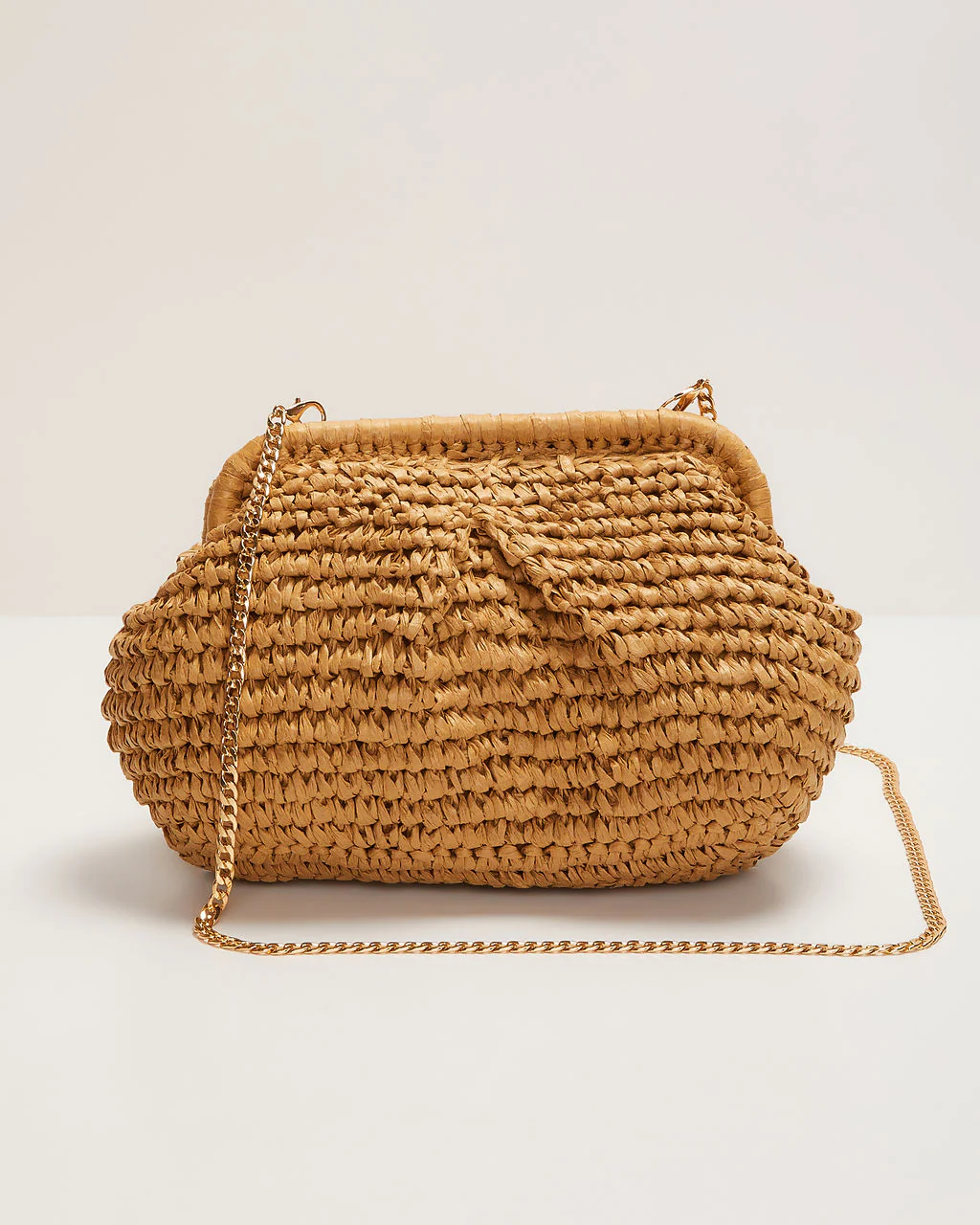 Poolside Straw Pouch Clutch - Image 19