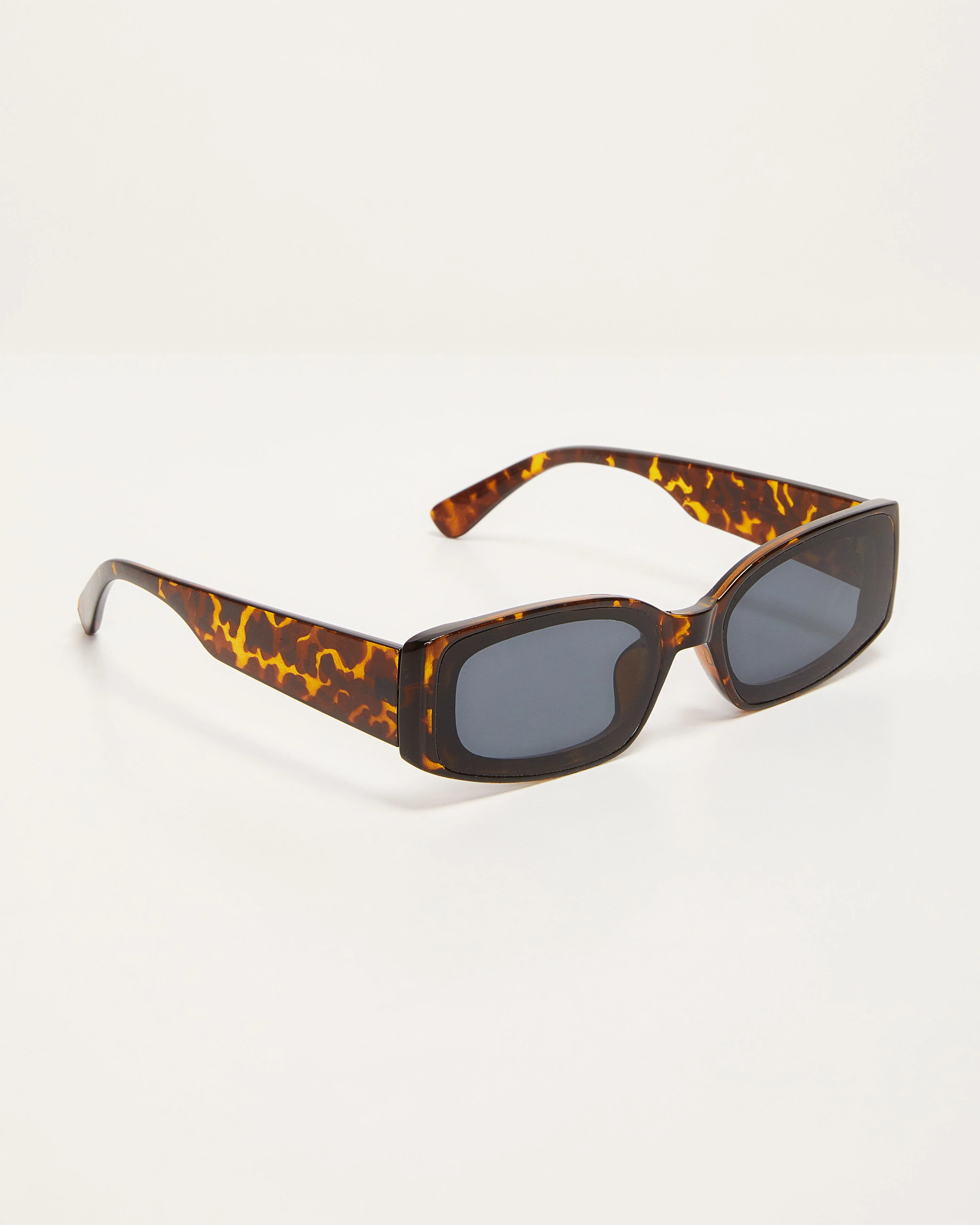 Presley Slim Rectangle Sunglasses - Image 10