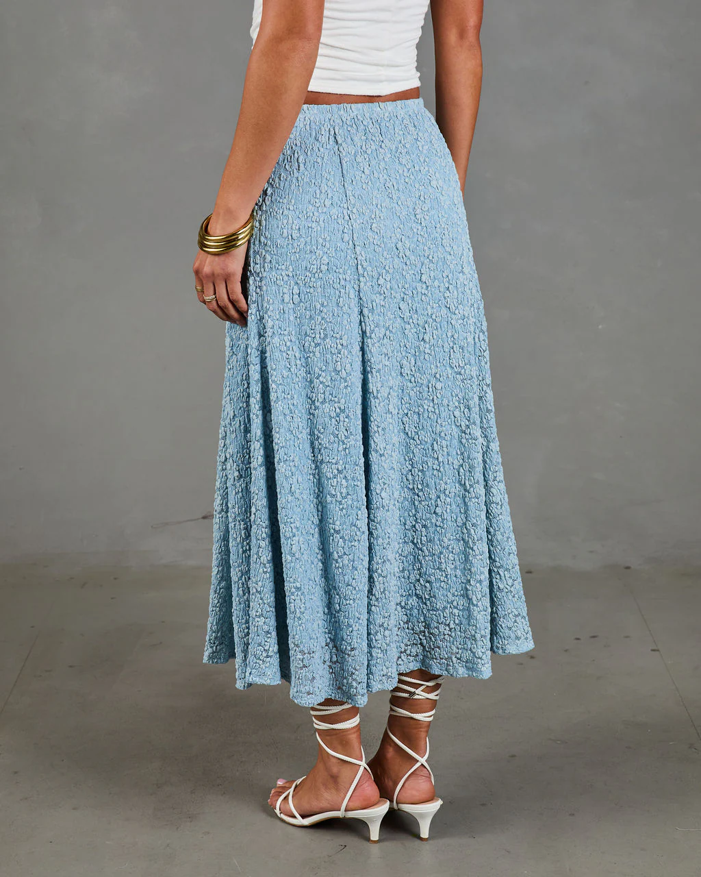 Refined Style Smocked Floral Lace Midi Skirt - Image 4
