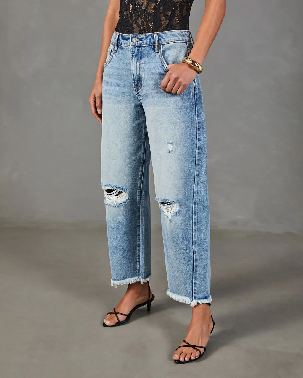 Reworked Frame Rigid Mid Rise Distressed Barrel Leg Jeans - Image 3