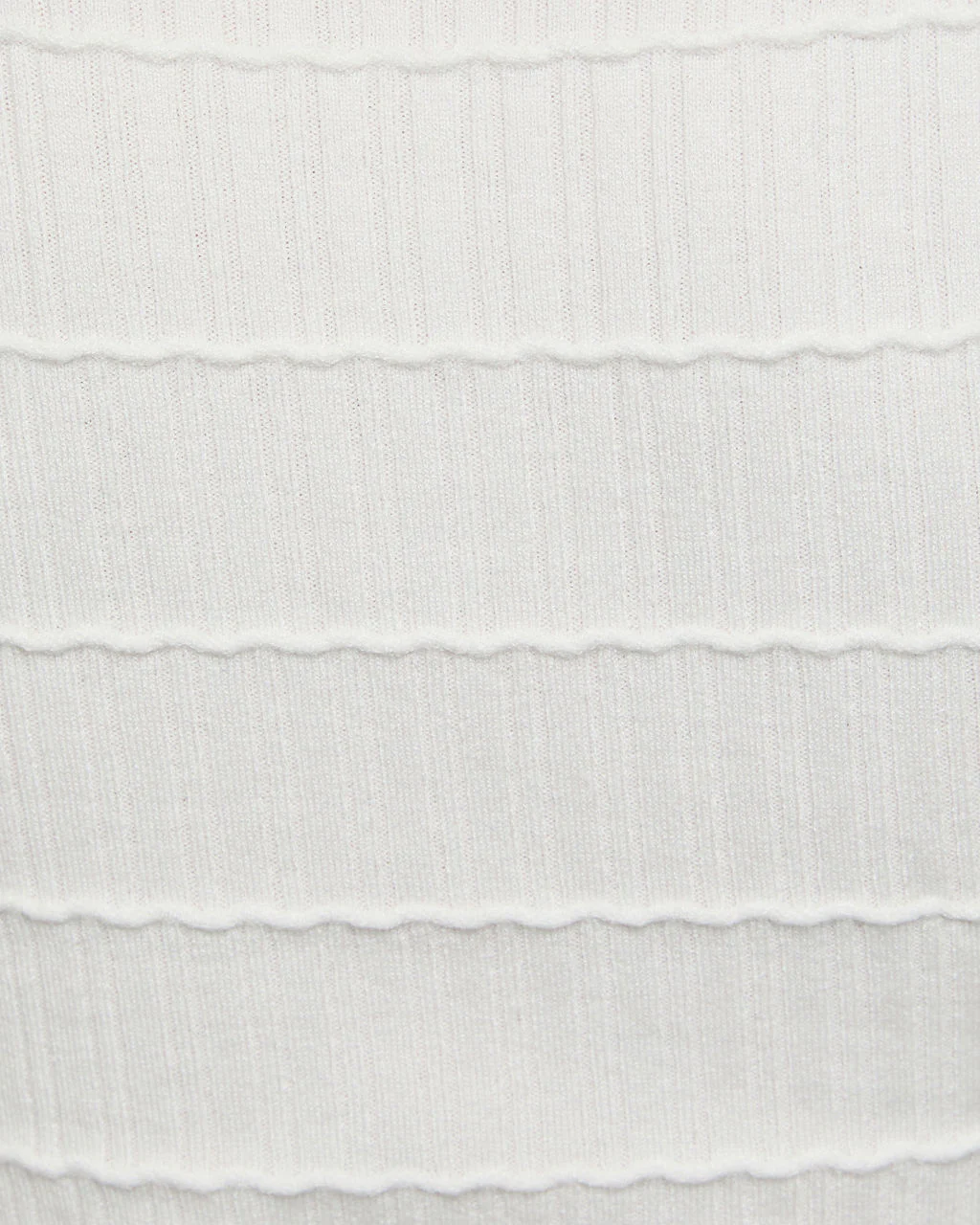 Rhegen Ruffle Ribbed Top - Image 6