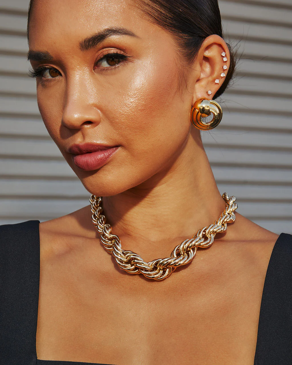 Rope You In Chunky Twisted Necklace - Image 3