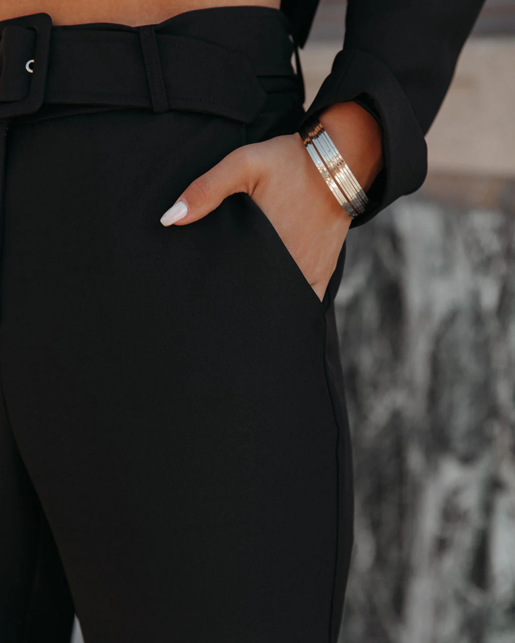 Runway Pocketed Belted Flare Trousers - Image 4
