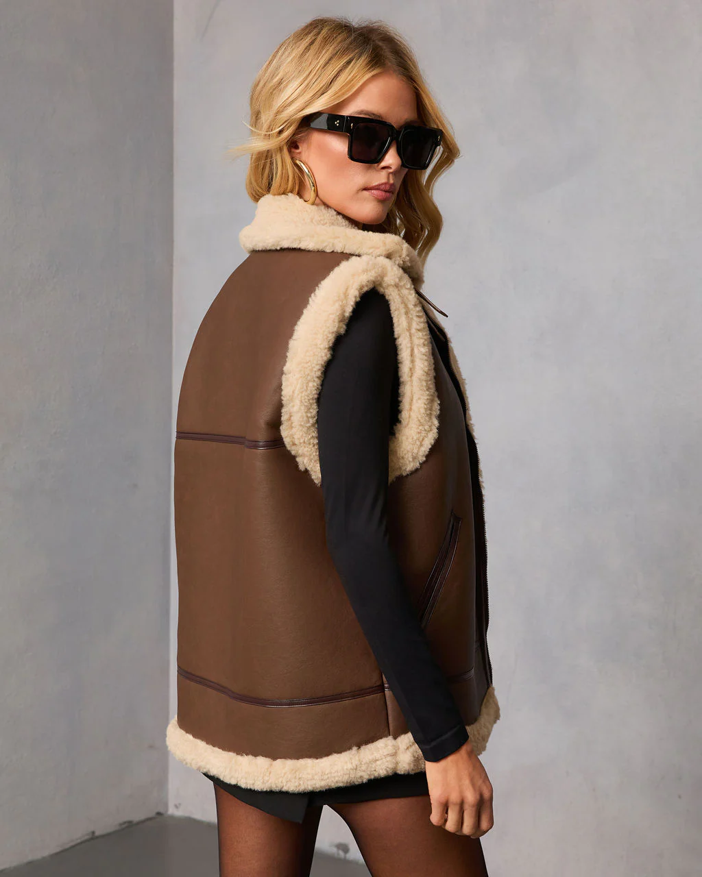 Rustic Lodge Sherpa Lined Vegan Leather Vest - Image 4