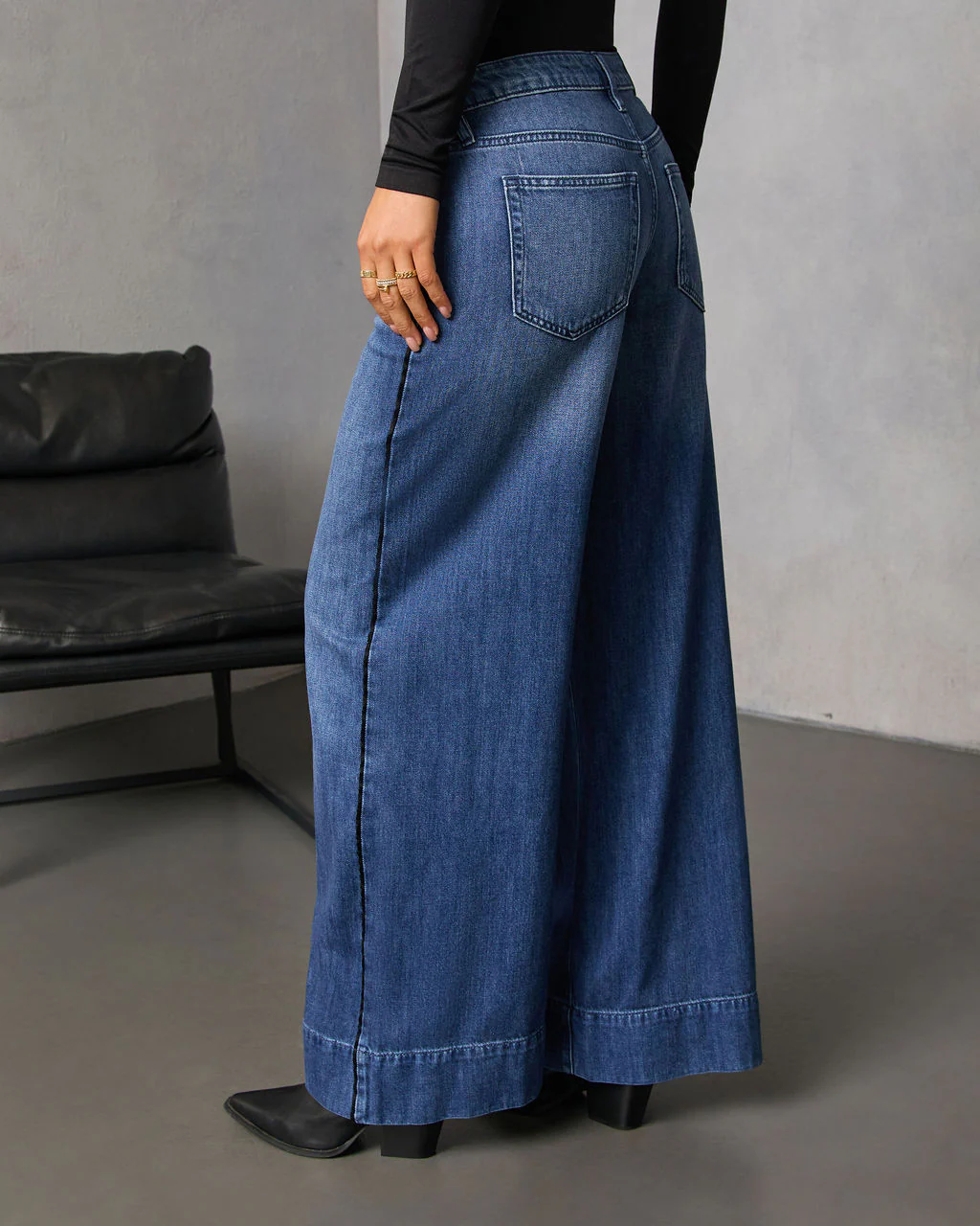 Senisa Rigid Wide Leg Jeans - Image 4