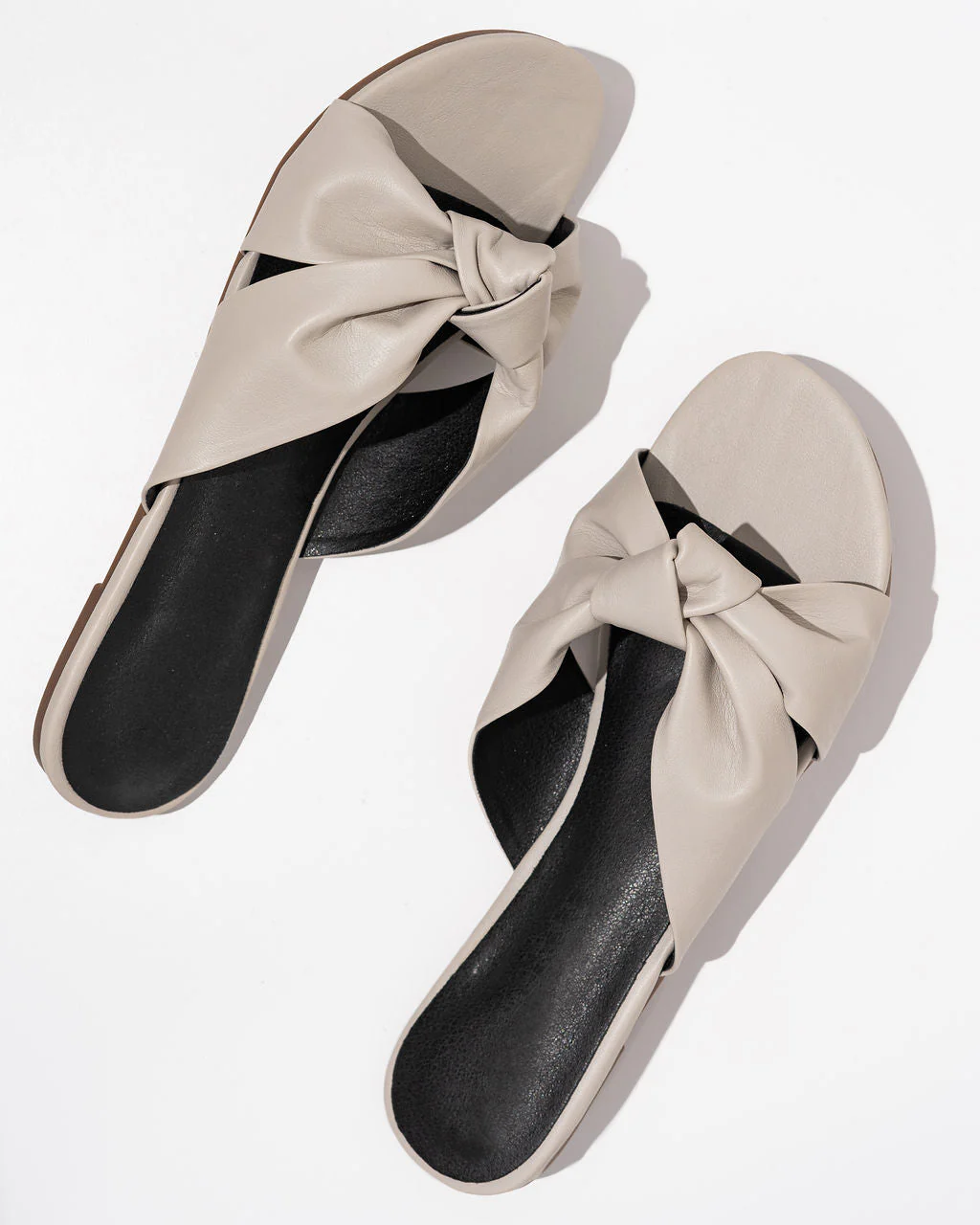 Serena Knotted Faux Leather Sandal - Image 3