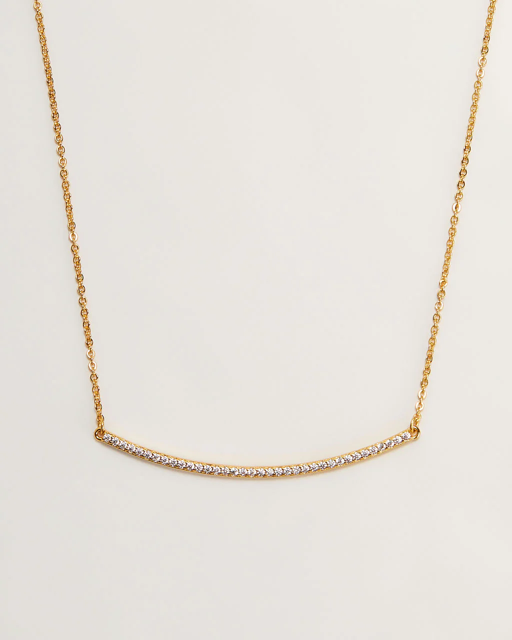 Simple Bar 18k Gold Plated Rhinestone Necklace - Image 2