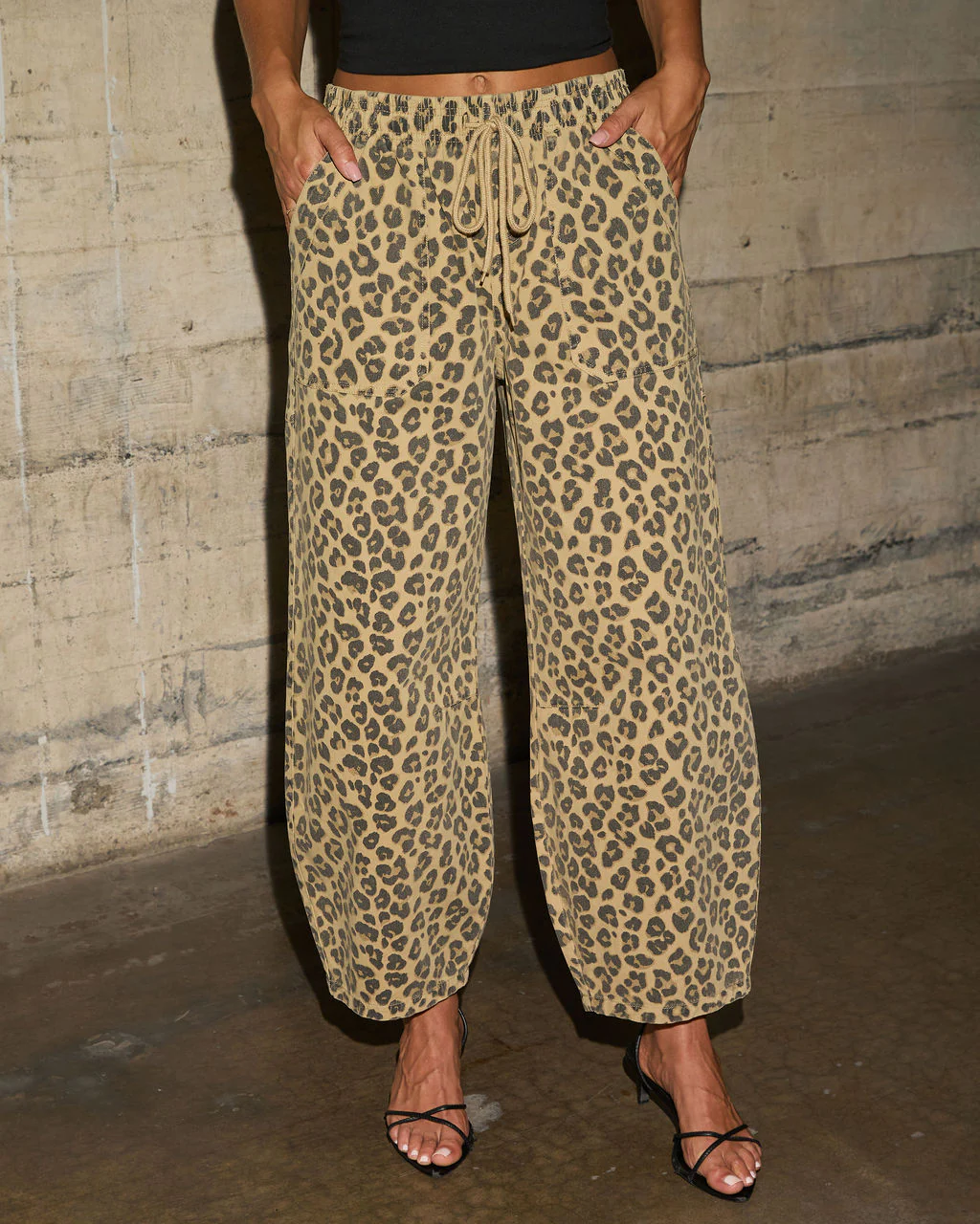Soft Claw Printed Drawstring Pants - Image 2
