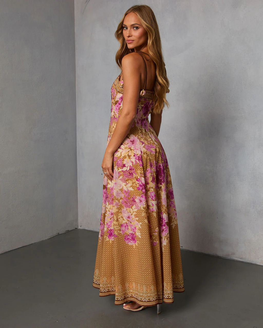 Solienne Printed Fit and Flare Maxi Dress - Image 4