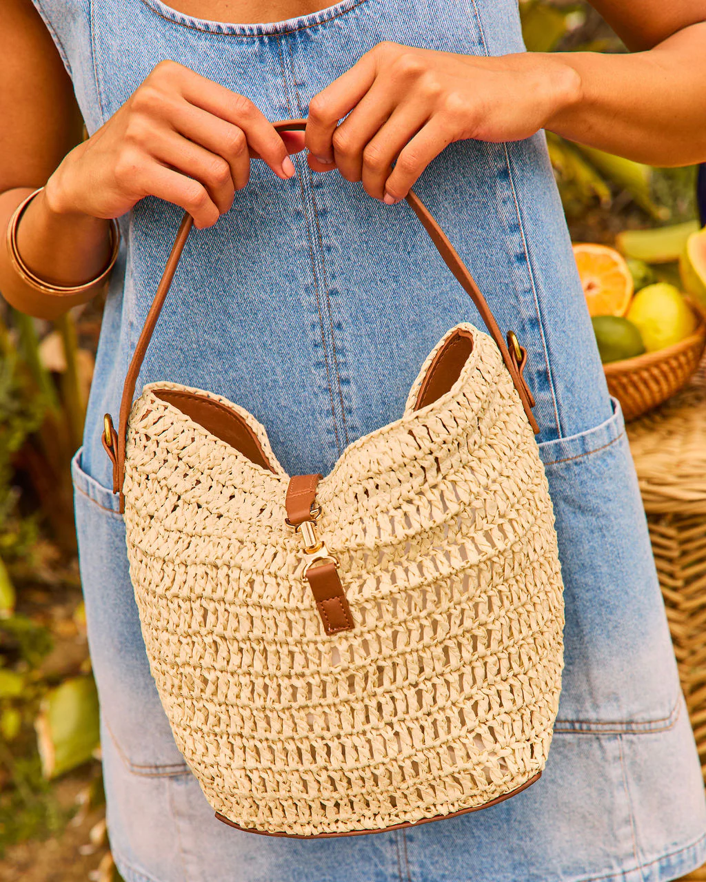 Sunny Bliss Straw Bucket Bag - Image 2