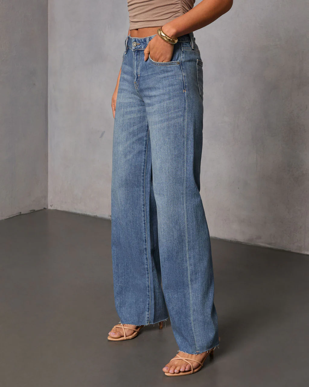 Tamrin Rigid Low Rise Relaxed Leg Jeans - Image 3
