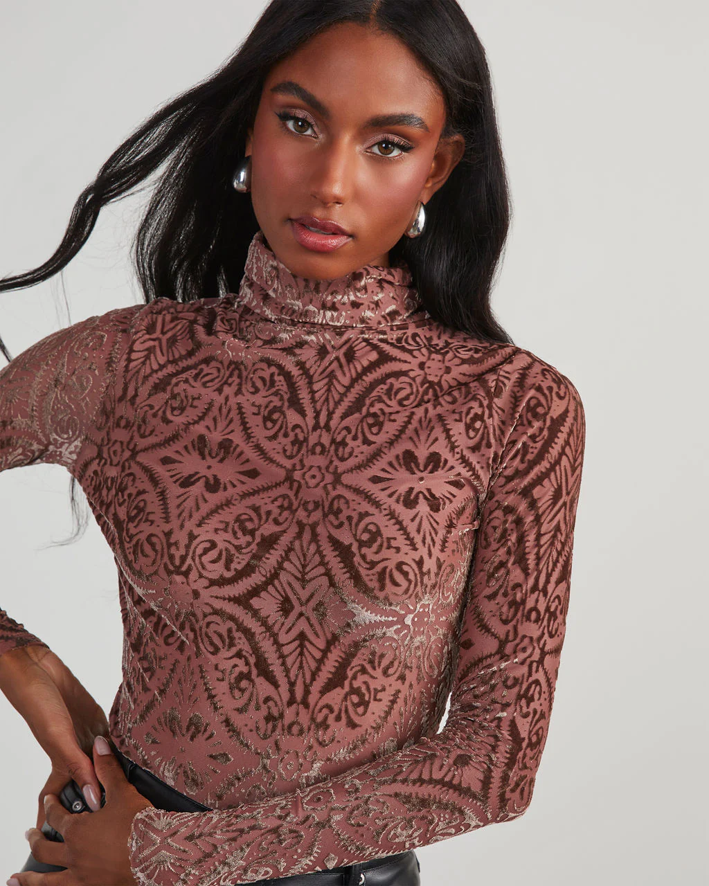 Tessy Velvet Burnout Turtleneck Top - Image 23
