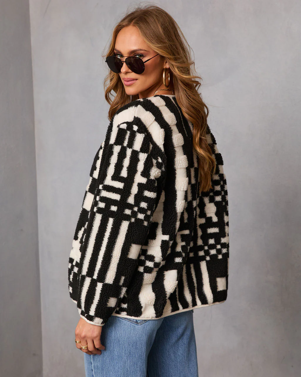 Timeless Form Geometric Sherpa Jacket - Image 10