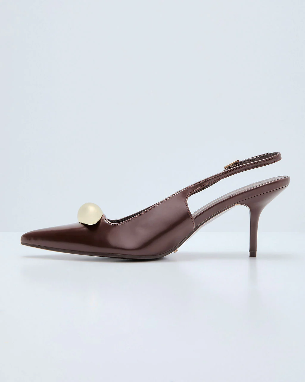 Toffee Walks Pointed Toe Slingback Heels - Image 5