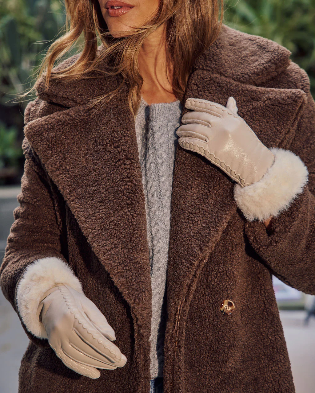 Vionae Vegan Leather Faux Fur Trim Gloves - Image 4