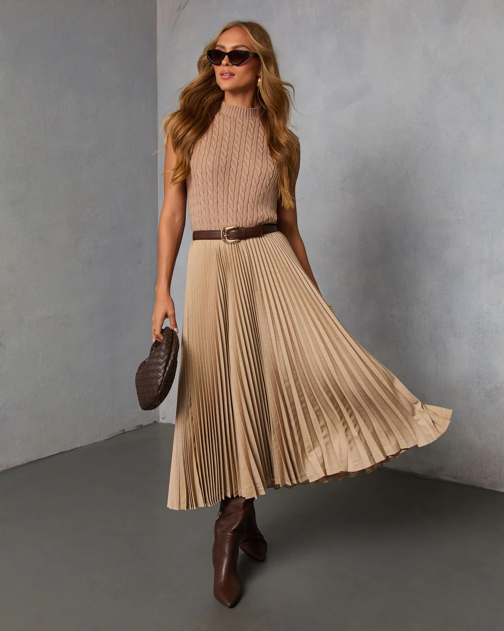 Vionette Pleated Midi Skirt - Image 11