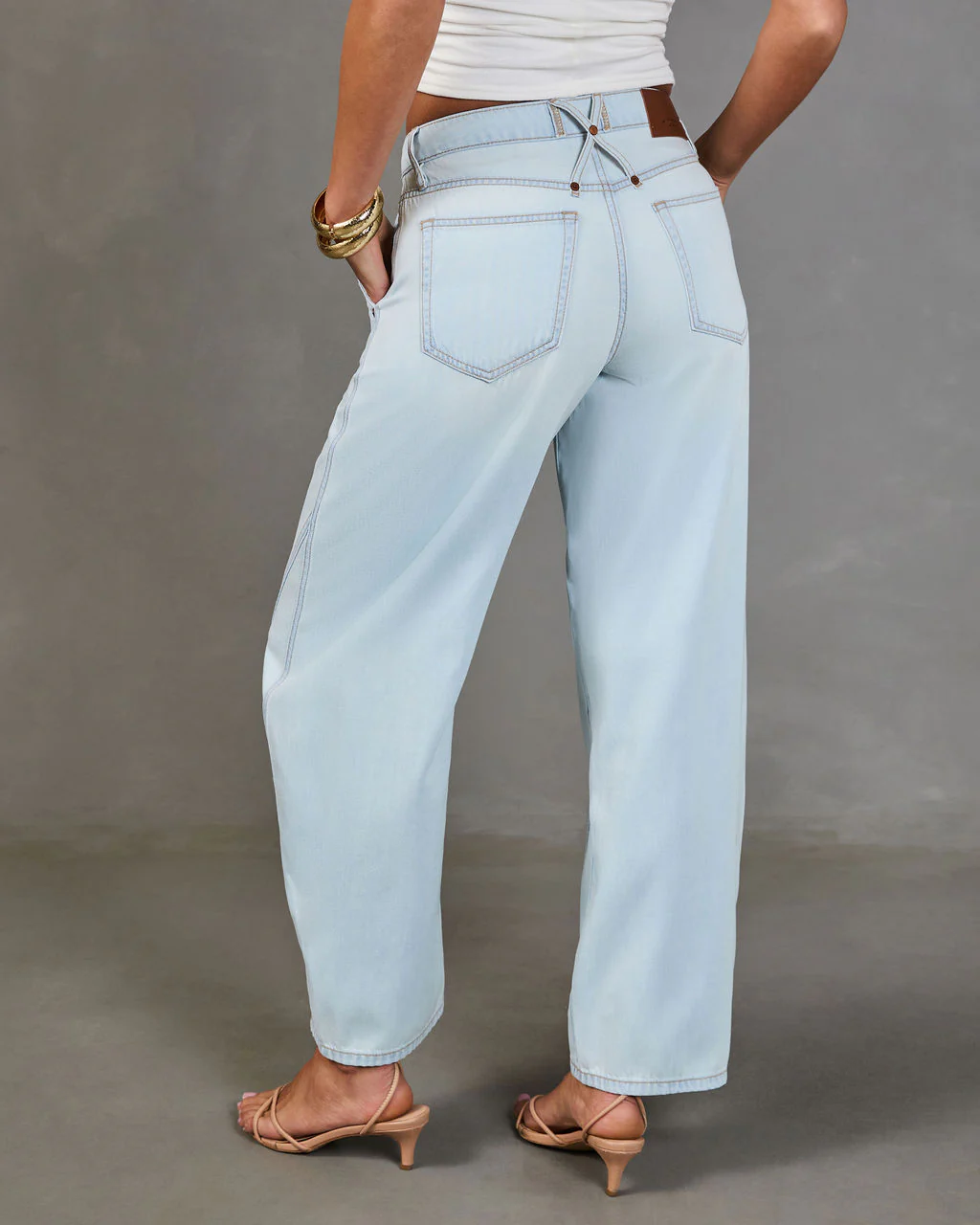 Washed Light Rigid Mid Rise Barrel Leg Jeans - Image 4