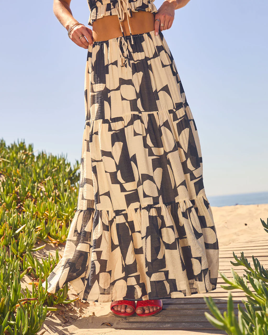 Weekend Wanderer Abstract Print Maxi Skirt - Image 2