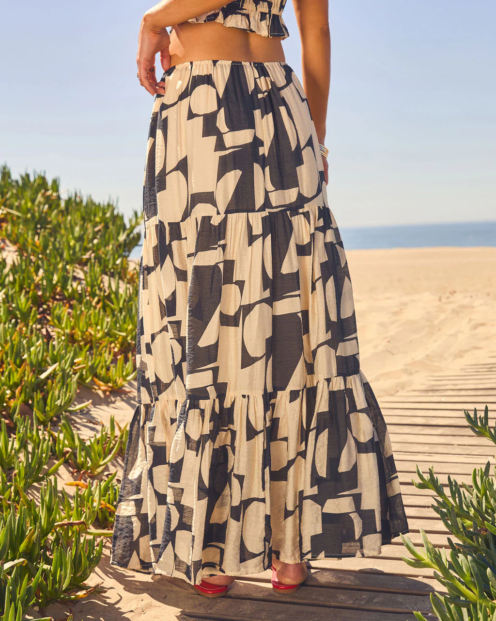 Weekend Wanderer Abstract Print Maxi Skirt - Image 4