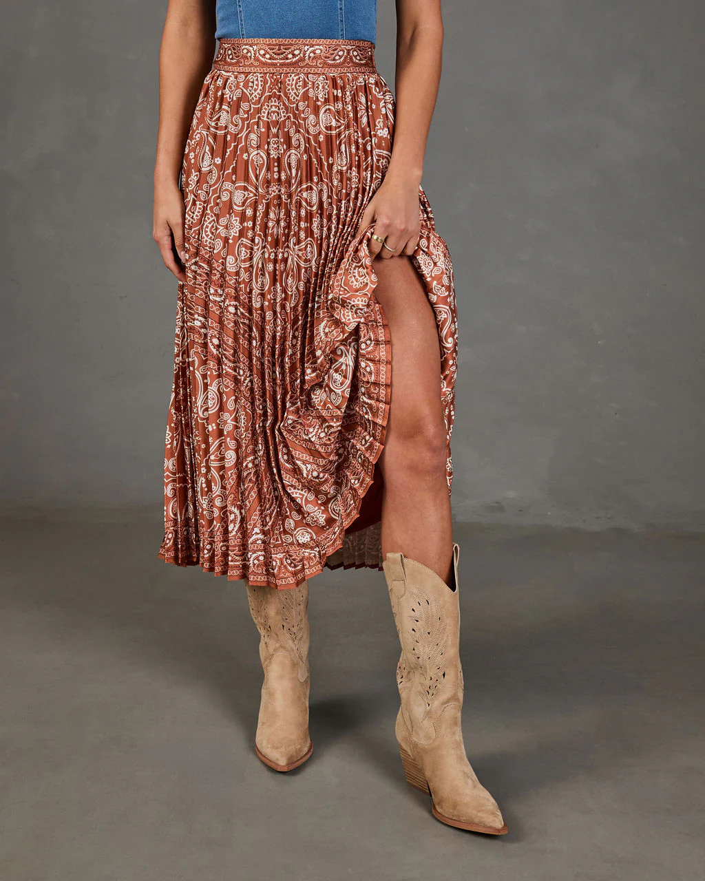 Whispered Valley Pleated Paisley Midi Skirt - Image 2