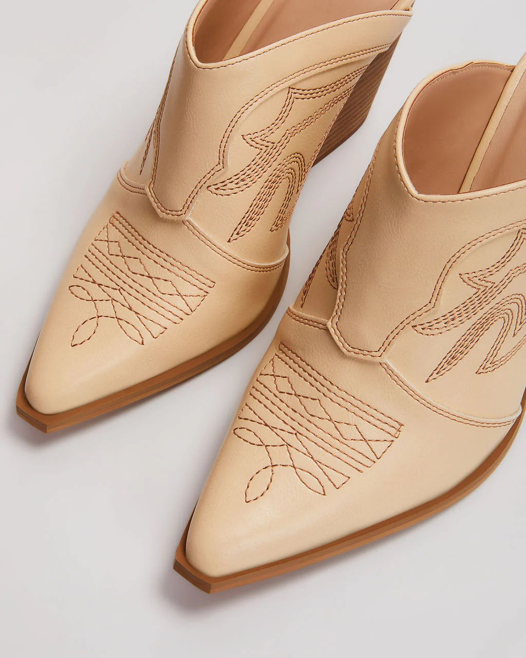 Wild One Western Mule - Image 11
