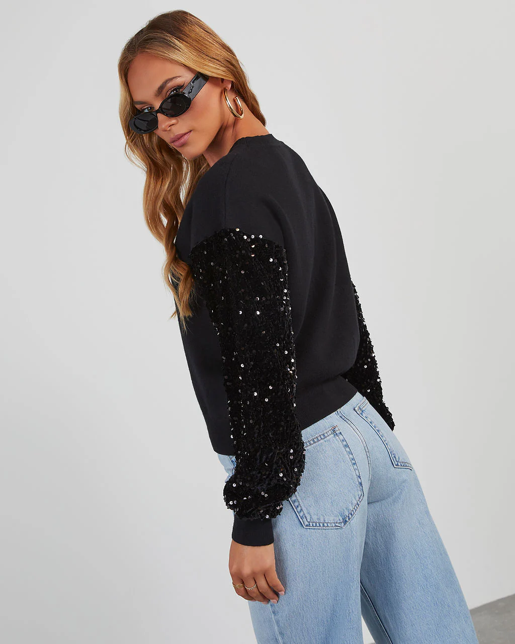 Yumi Contrast Sequin Knit Sweater - Image 17